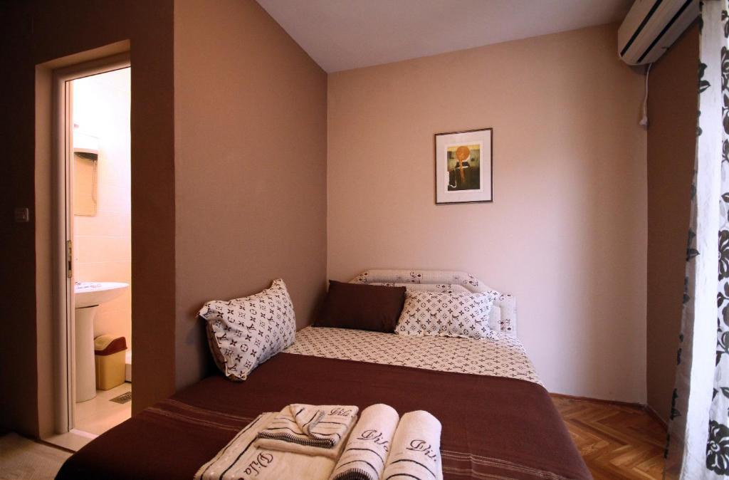 Apartments Vila Galileo Budva Phòng bức ảnh