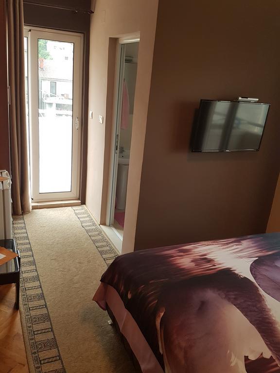 Apartments Vila Galileo Budva Ngoại thất bức ảnh